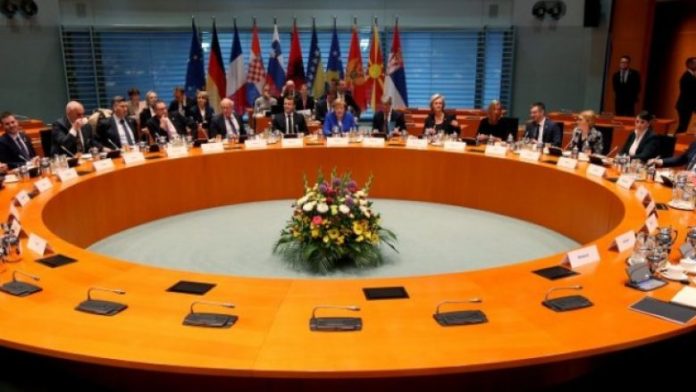 auto-samiti-i-berlinit-merkel-macron-thaci-haradinaj-rama-cakaj1556555704-780x439