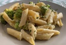 Pasta me brokoli