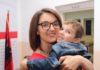 Bashkëpunëtorja e portalit “transnacional.ch”, deputete në Parlamentin e Kosovës