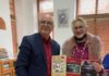 Mërgimtari nga Danimarka furnizon bibliotekën e Ferizajt me tituj të ri