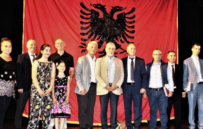 Ambasadori, Vaxhidi ,,,,