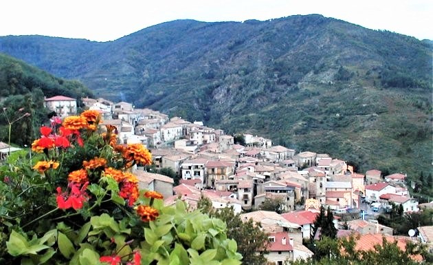 Shën Mërtiri (2)