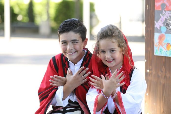shkolla (1)