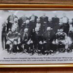 9) Foto nga oda e Ahmet Delisë