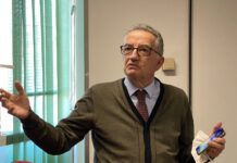 Vizatë profesor Francesco Altimarit në Universitetin e Kozencë që bënë punën e një akademie shkence