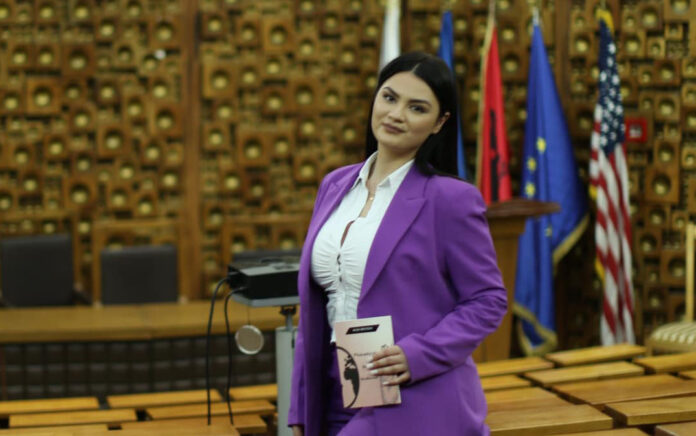 AlisaBekteshi