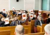 Kuvendi Komunal i Skënderajt mbështetë unanimisht kërkesën që lulëkuqja me katër petale të jetë simbol i përkujtimit të gjenocidit në Kosovë
