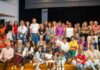 Kori “Lyra” hapi festivalin e 27 komuniteteve në Kloten të Zvicrës