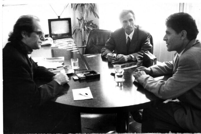 Ibrahim-Rugova-interviste-ATSH-dhe-keshilltari-Xhemail-Mustafa-e-gazetari-Behlul-Jashari-22-shtator-1994-