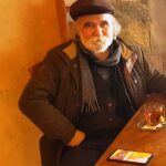 Prend Ndue Buzhala, në një restorant të Prishtinës.