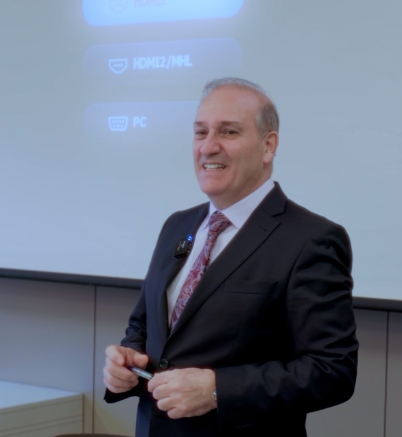 PROF VAXHID AB